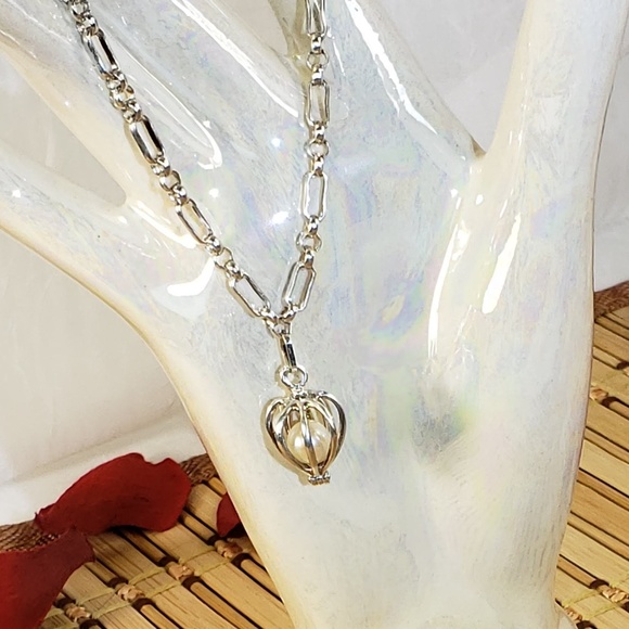 Jewelry - Vintage Italian Silver & Pearl Bracelet 925